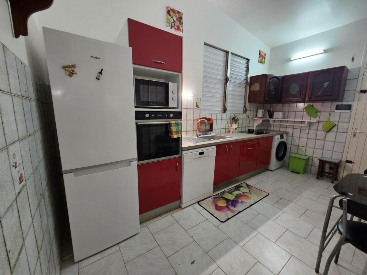 La Maison Aux Orchidees Petit-Bourg Exterior foto